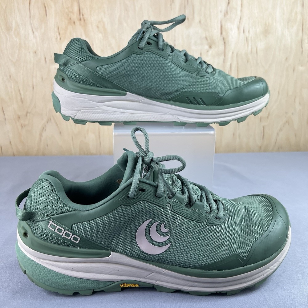 Topo Athletic Traverse Women's Size 9.5 Sage Green Tan Trail/Running Shoes
